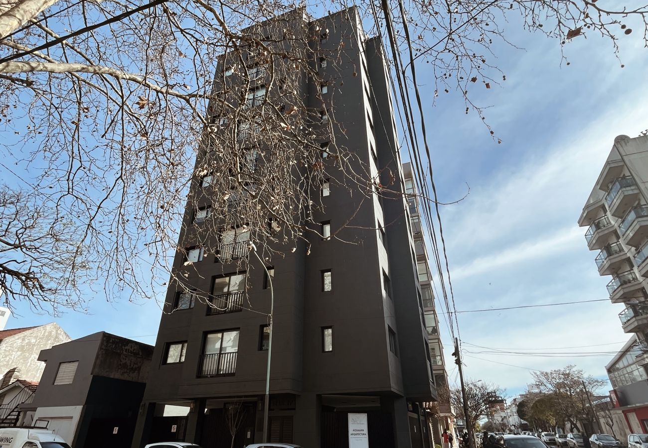 Apartamento en Mar Del Plata - Refugio Central | Depto Mili | Hola Sur