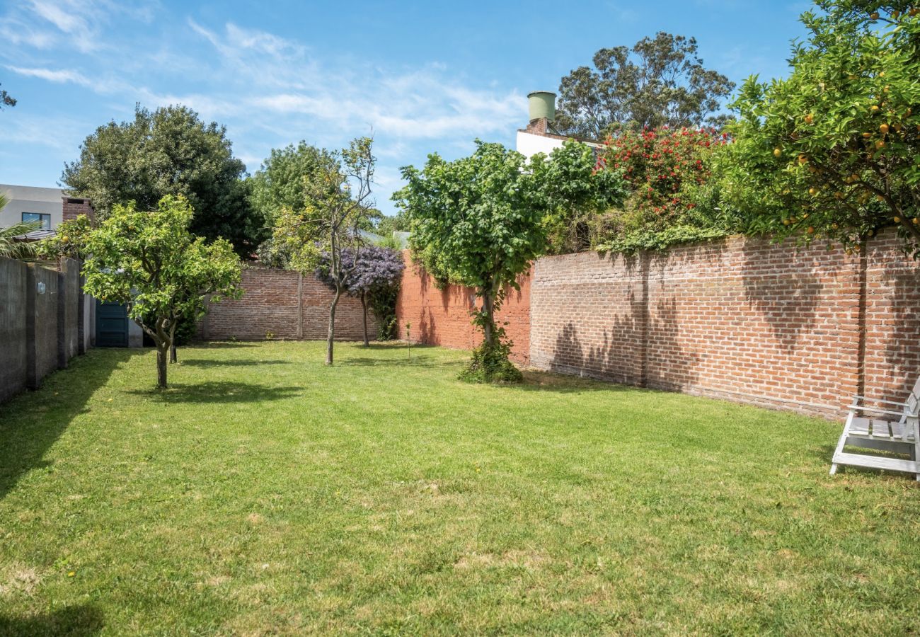 Casa en Mar Del Plata - Colinas de Peralta Ramos | Casa Francisco | Hola S