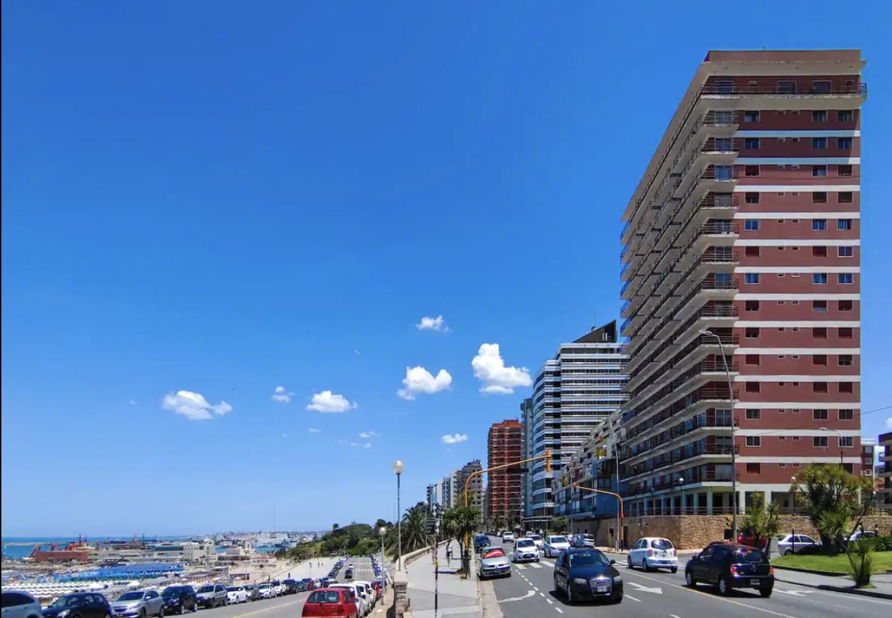 Apartamento en Mar Del Plata - Amanecer en el mar | Depto Anto | Hola Sur