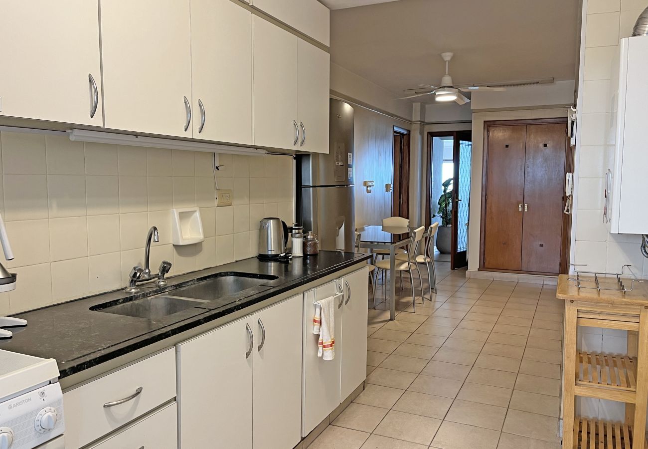 Apartamento en Mar Del Plata - Amanecer en el mar | Depto Anto | Hola Sur