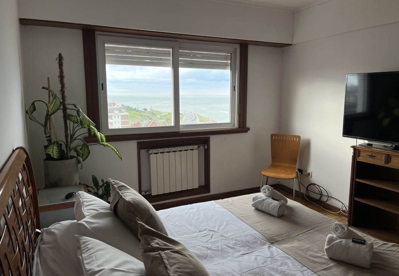 Apartamento en Mar Del Plata - Amanecer en el mar | Depto Anto | Hola Sur