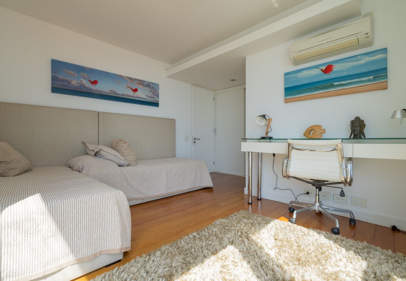 Apartamento en Mar Del Plata - Vistas infinitas | Depto Golf | Hola Sur