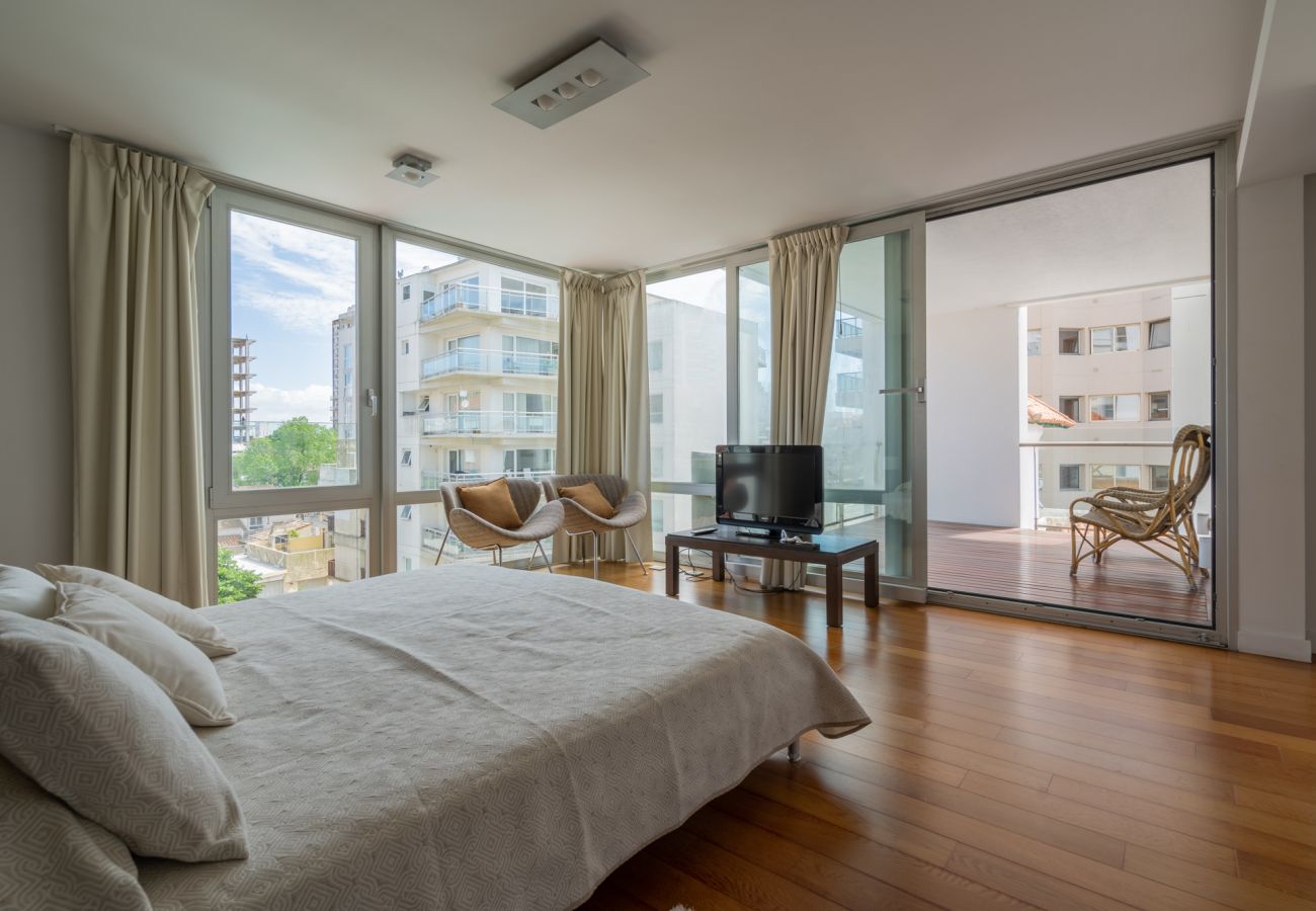 Apartamento en Mar Del Plata - Vistas de Playa Grande | Hola Sur