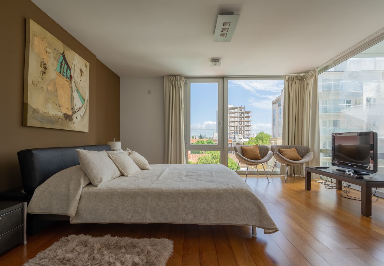 Apartamento en Mar Del Plata - Vistas de Playa Grande | Hola Sur