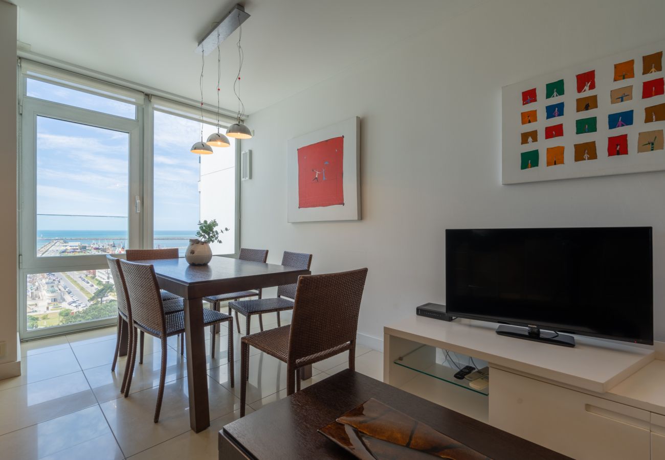 Apartamento en Mar Del Plata - Vistas de Playa Grande | Hola Sur