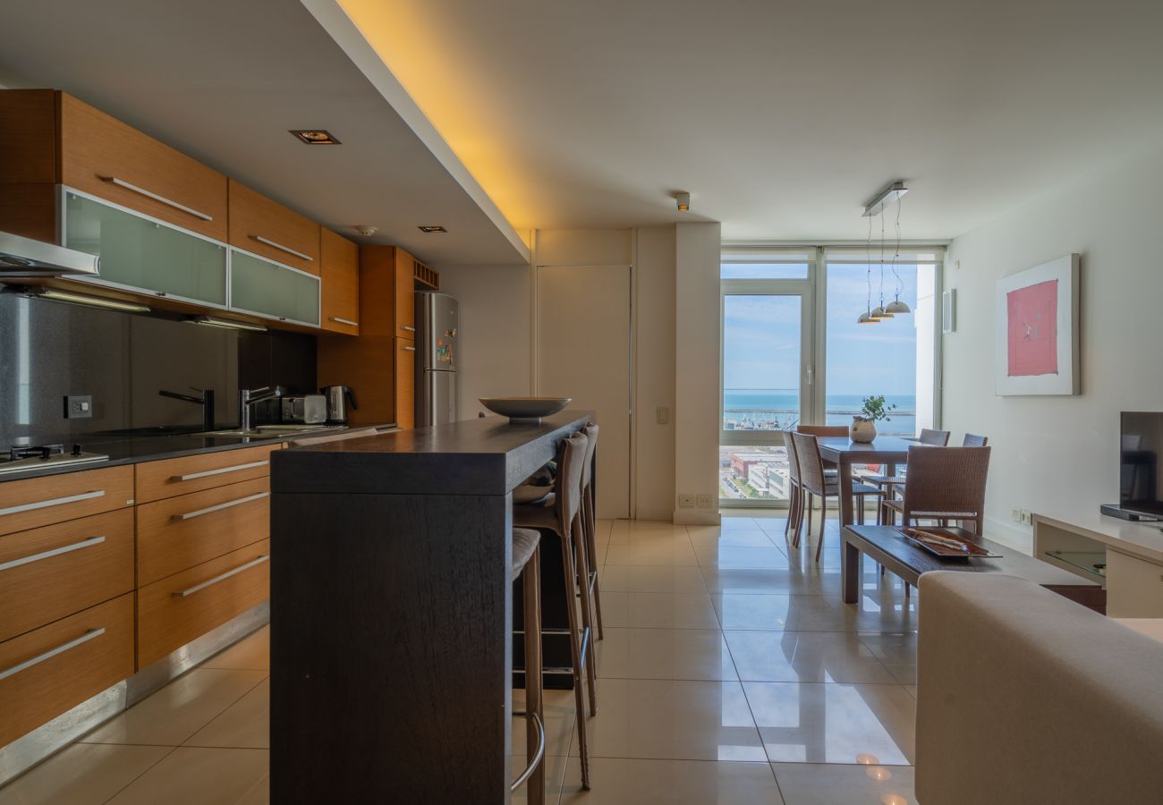 Apartamento en Mar Del Plata - Vistas de Playa Grande | Hola Sur