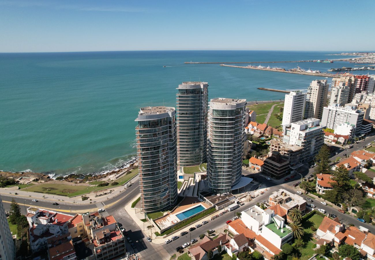 Apartamento en Mar Del Plata - Amor al mar | Maral Explanada 8C | Hola Su