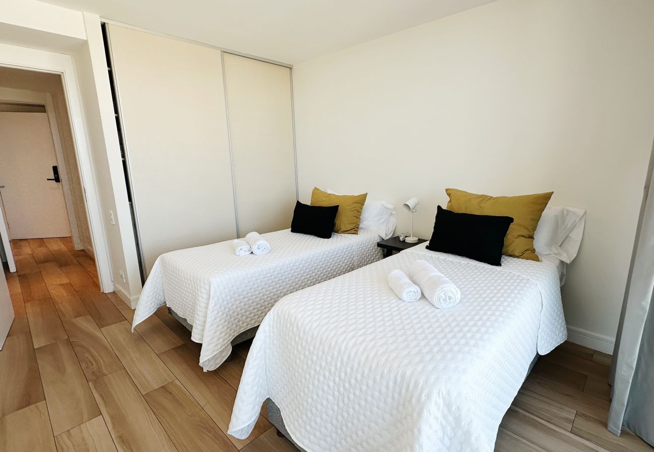 Apartamento en Mar Del Plata - Urban Güemes Retreat | Maires urbano 1302 | Hola S